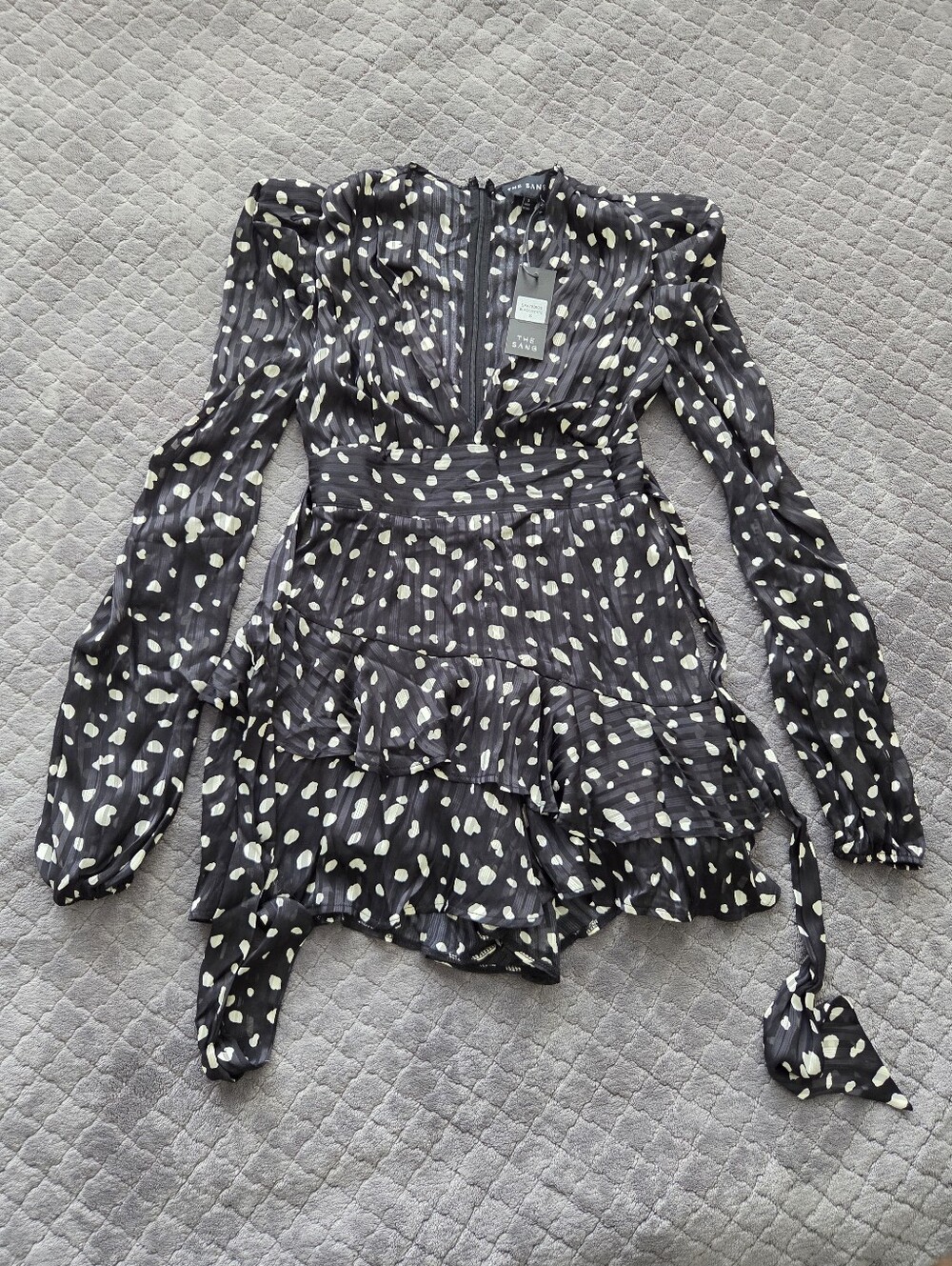 NWT The Sang Deep V Plunging Long Sleeve Ruffle Romper - Size S